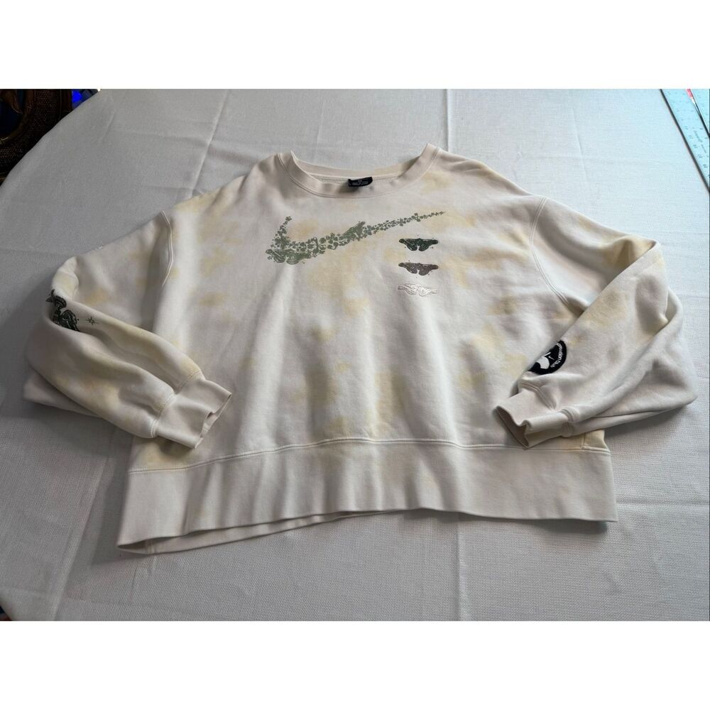 Nike Recreation Club Cropped Tie Dye Butterfly Pullover Sweatshirt Plus Size 2X